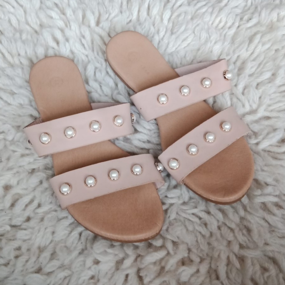 Sandals C.est 1946